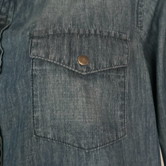 Liz Claiborne Petite Size PL Women Blue Denim Snap Front Shirt Long Sleeve Weste - Picture 4 of 16